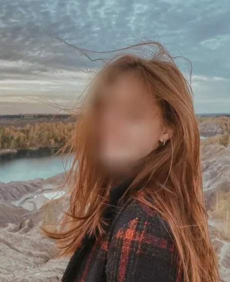 Anne, 23