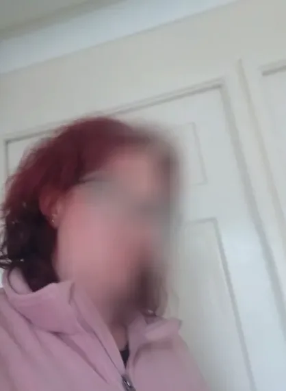 Aya, 33