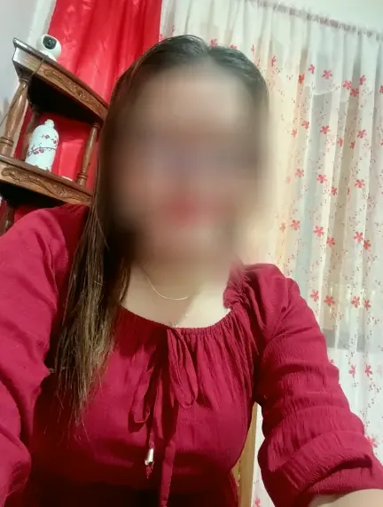 Cecilie, 38