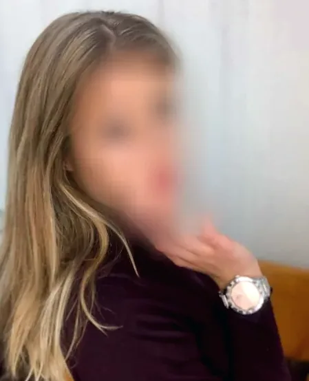 Kamilla, 21