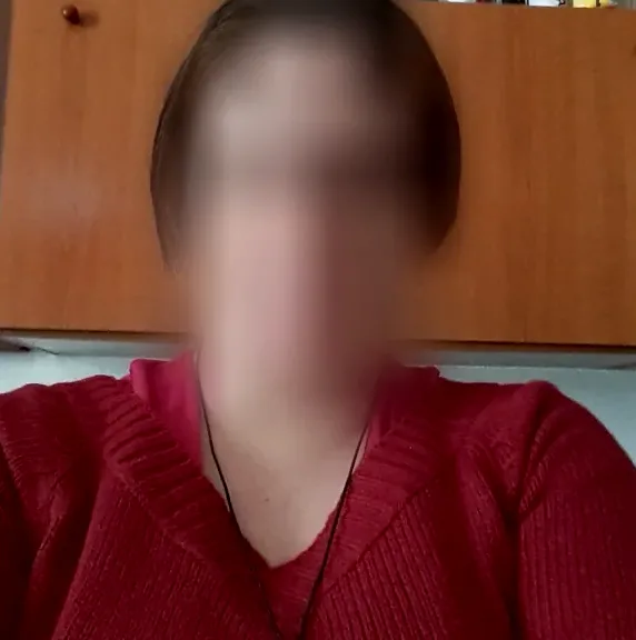 Katrine, 40
