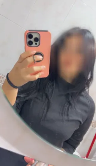 Leyla, 30