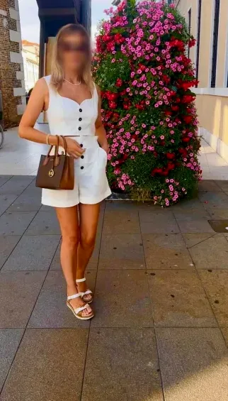 Maria, 38