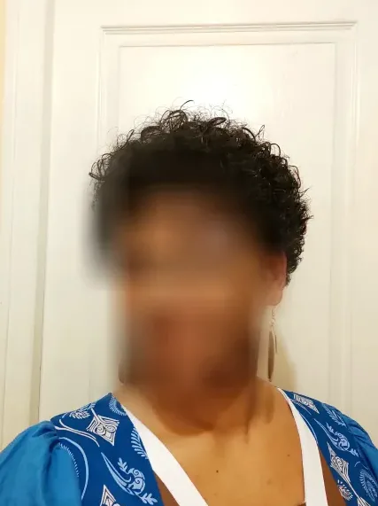 Sara, 37